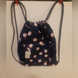 Kid's packable drawstring bag